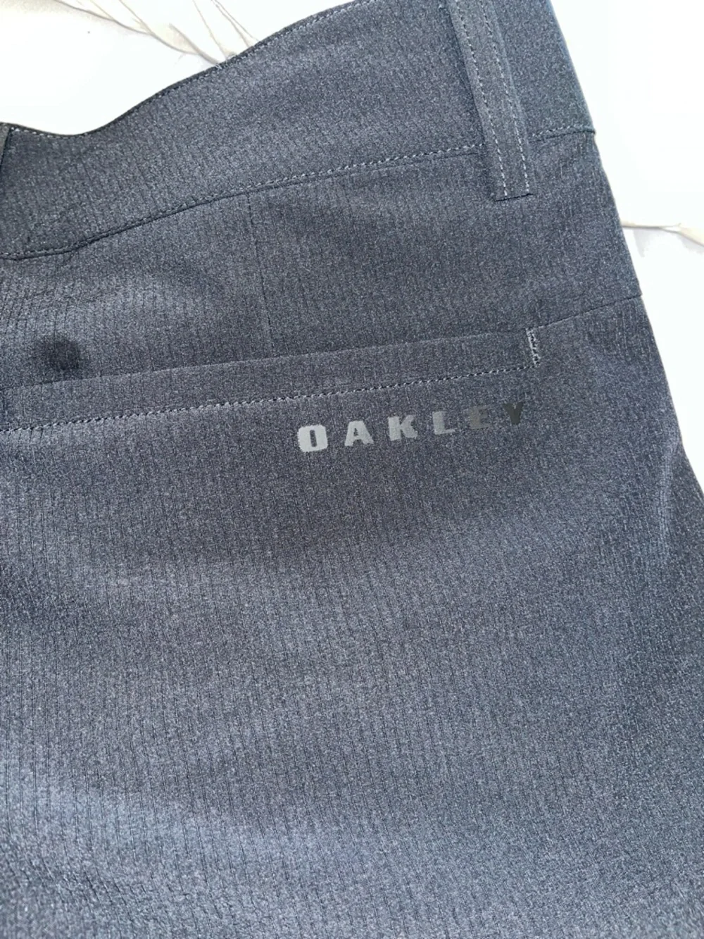Oakley Men's Dark Navy Cargo Pants with Side Pockets